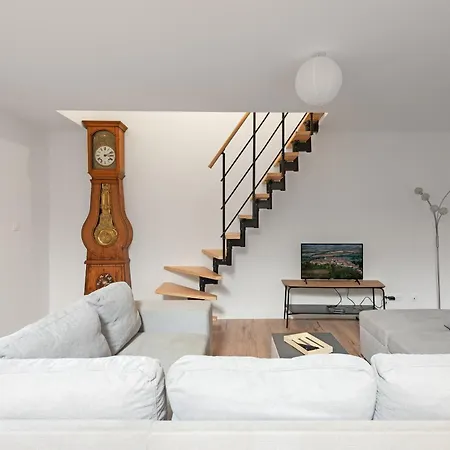 Le Duplex Du Castel - Escapade Tarnaise Apartment *