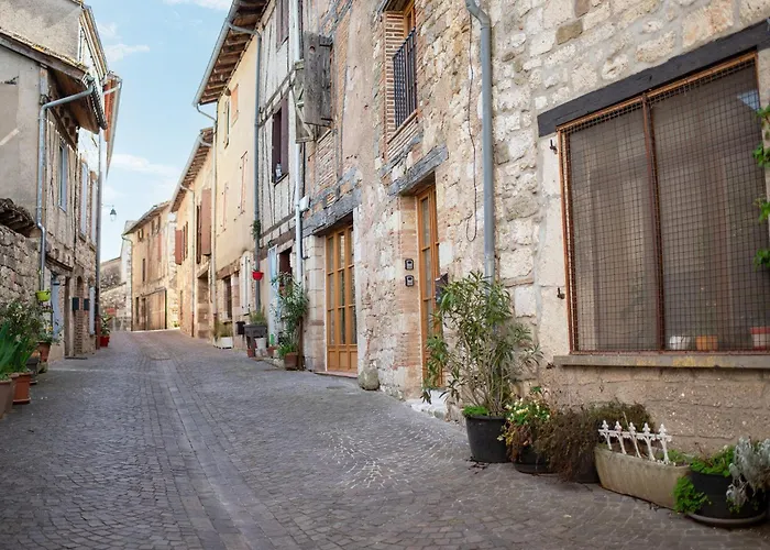 Le Duplex Du Castel - Escapade Tarnaise Apartment Castelnau-de-Montmiral